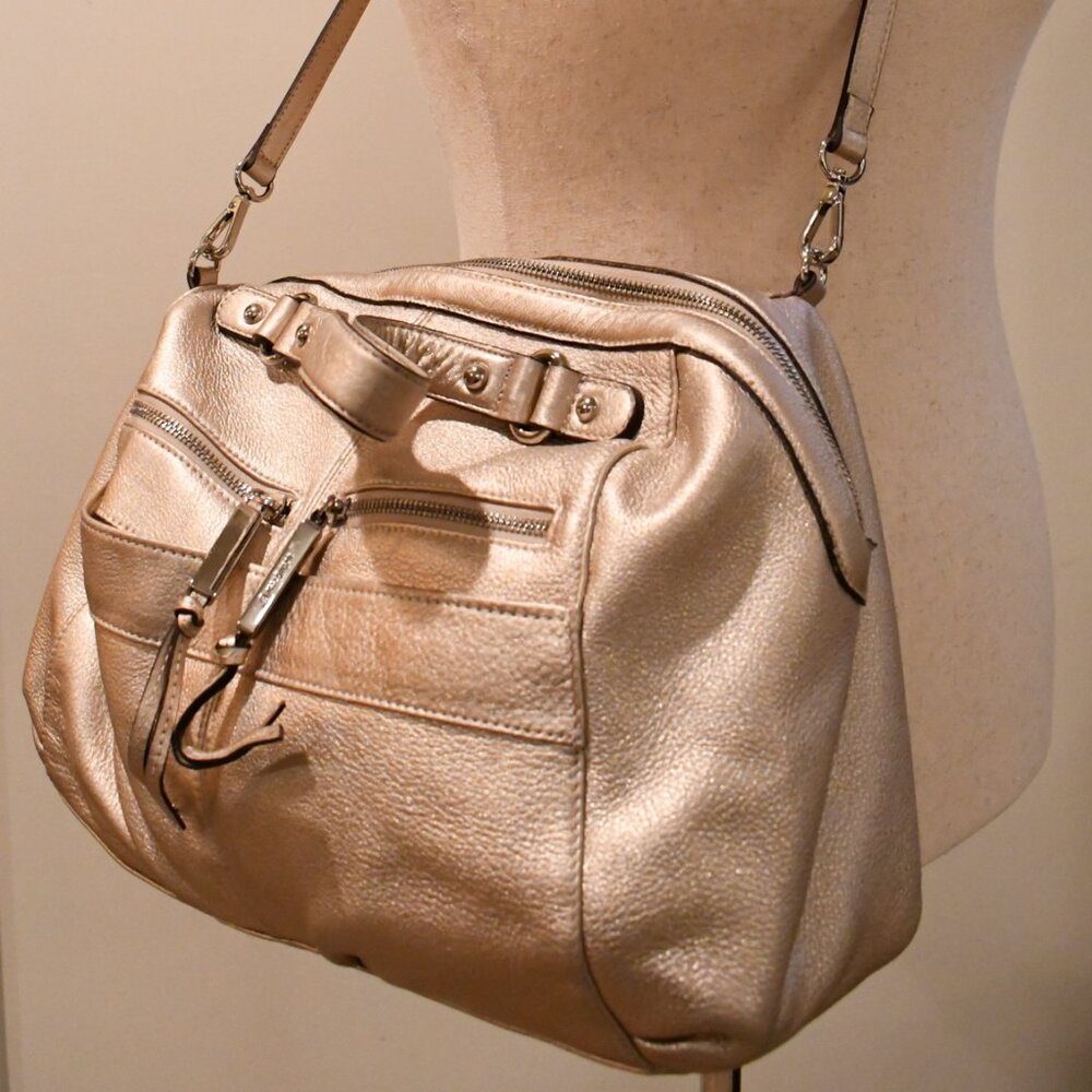 Beautiful & Rare B. Makowsky Rose Gold Leather Purse with Dust Cover